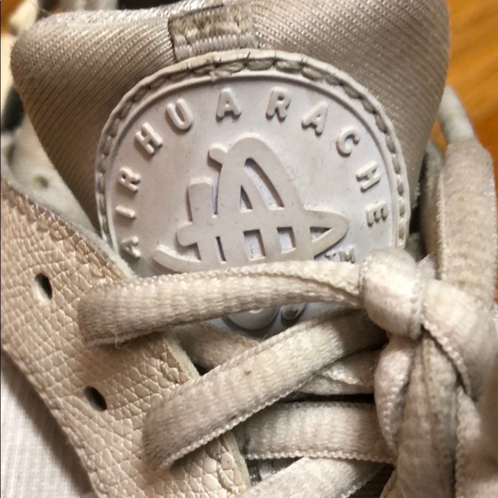 NIKE huaraches - Picture 2 of 6